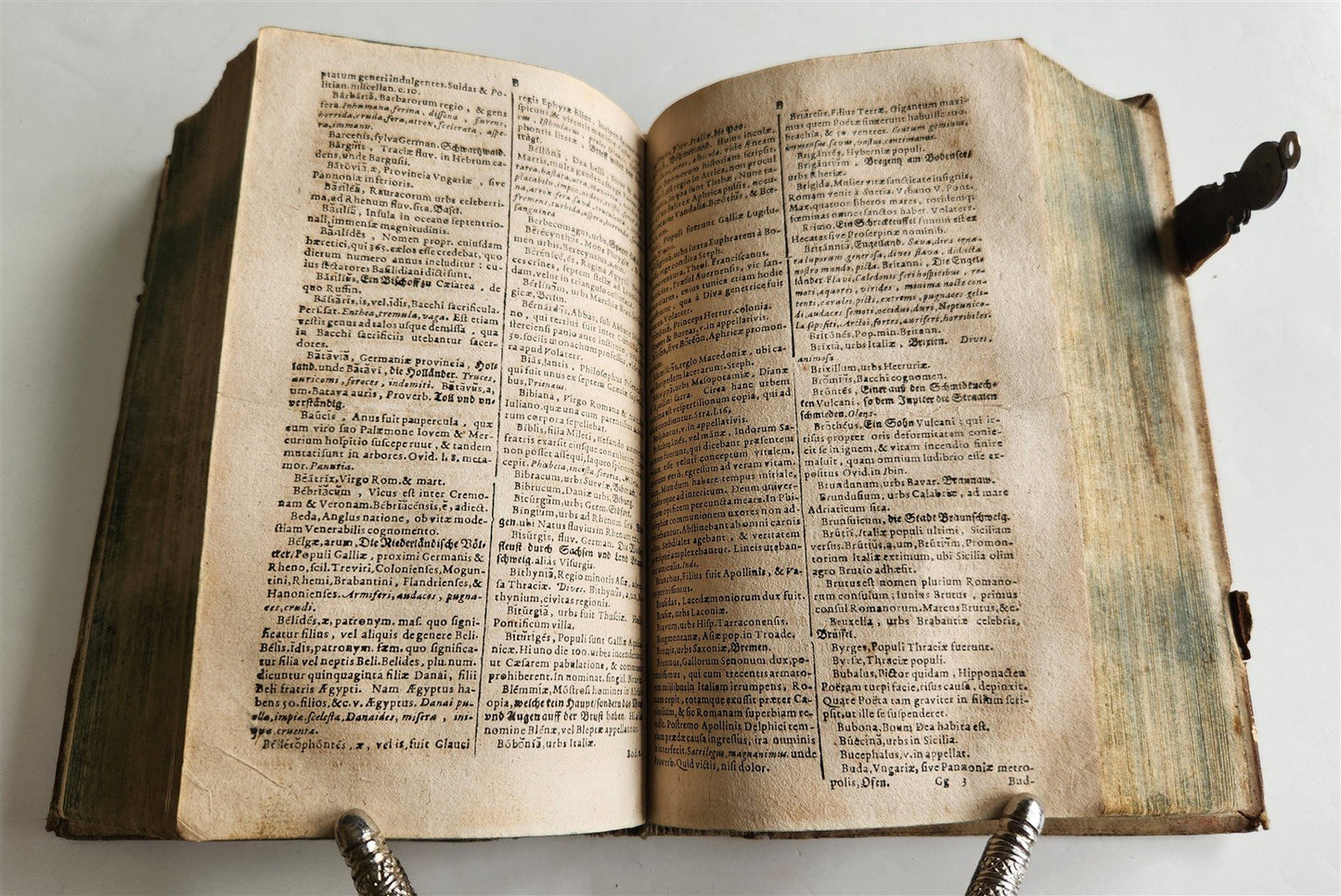 1653 LATIN GERMAN DICTIONARY antique PIGSKIN BINDING