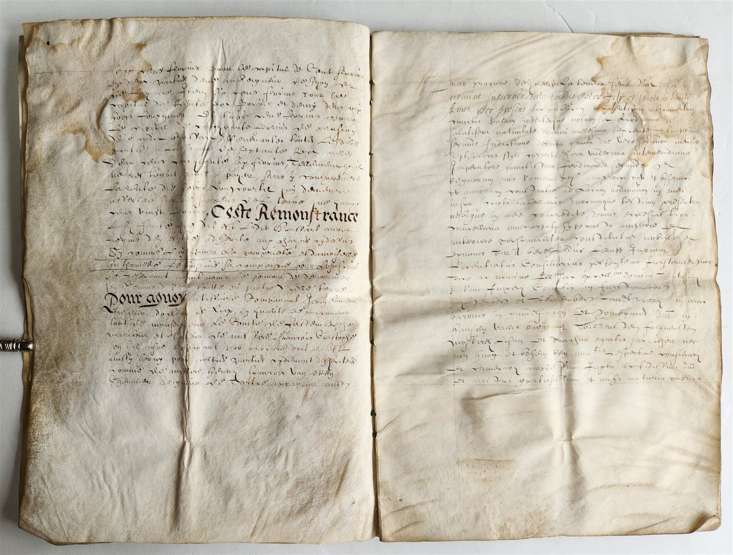 17th century MANUSCRIPT on VELLUM ANTIQUE LEGAL DOCUMENT in FRENCH 24 pages