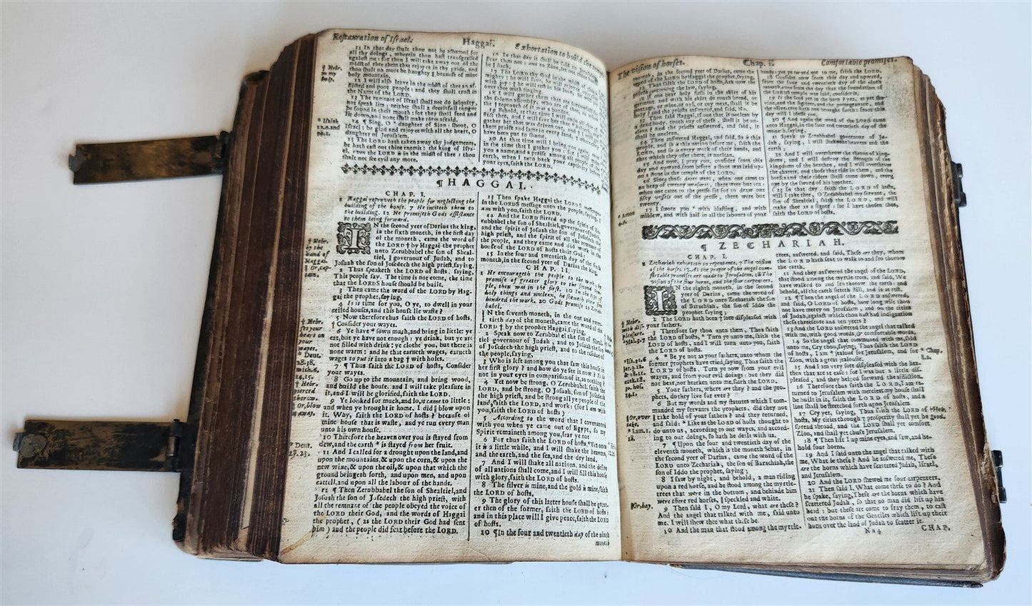 1640 BIBLE in ENGLISH by ROBERT BARKER antique ORIGINAL BINDING w/ CLASPS KJV