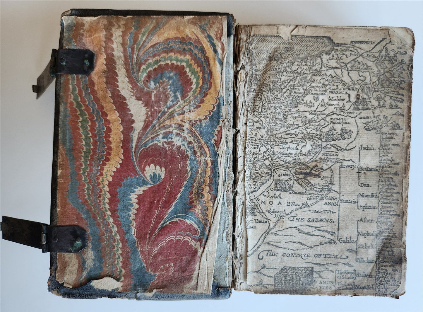1640 BIBLE in ENGLISH by ROBERT BARKER antique ORIGINAL BINDING w/ CLASPS KJV