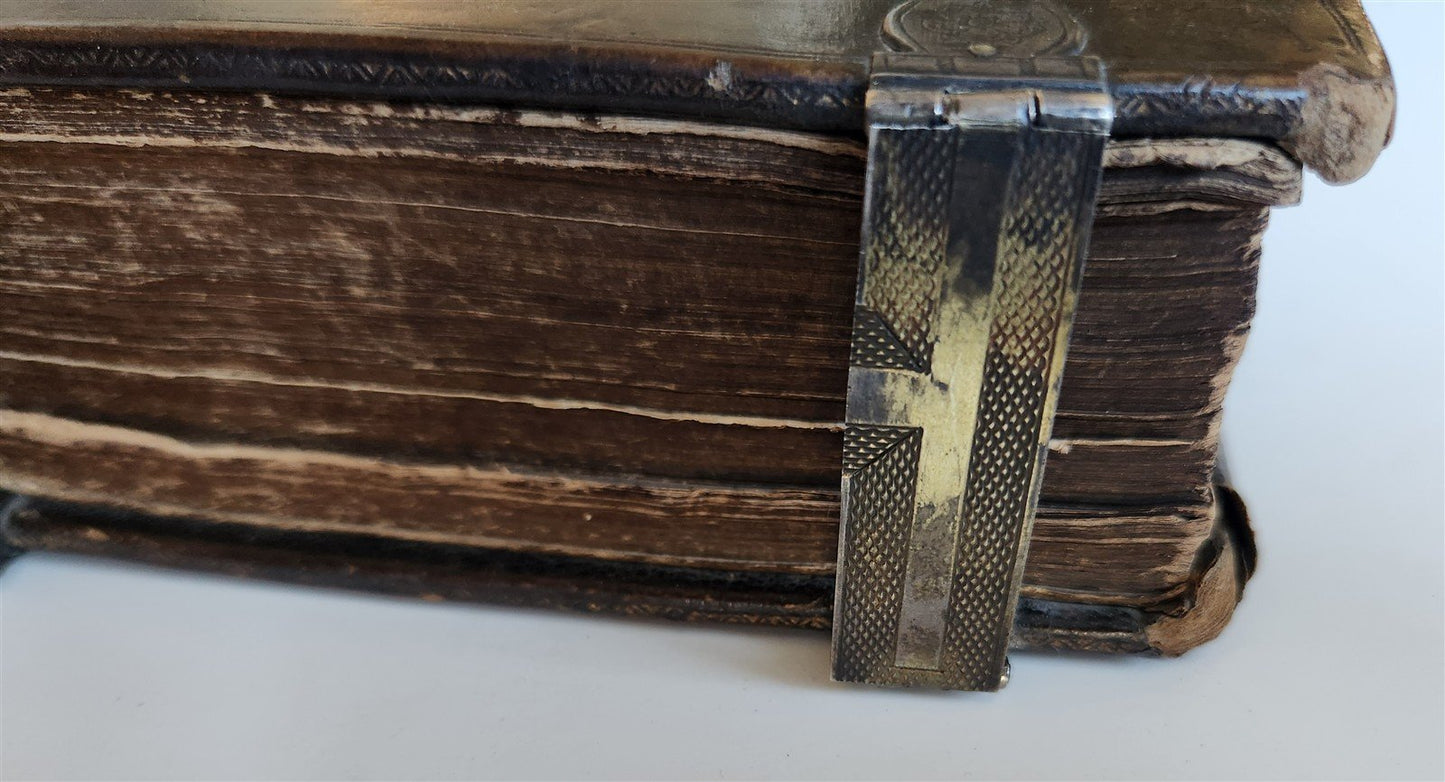 1640 BIBLE in ENGLISH by ROBERT BARKER antique ORIGINAL BINDING w/ CLASPS KJV