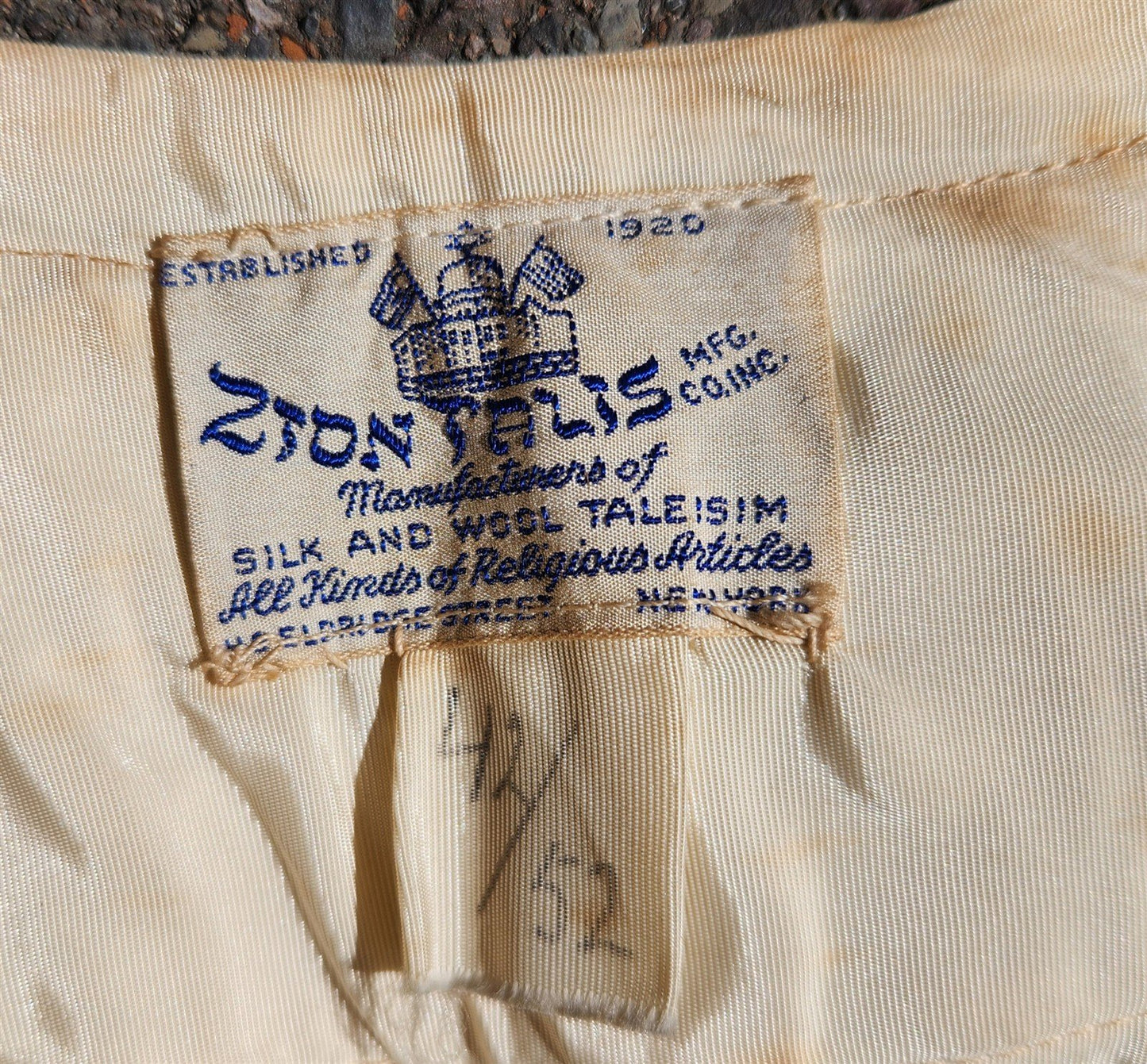 JEWISH WHITE SILK ROBE KITTEL antique JUDAICA