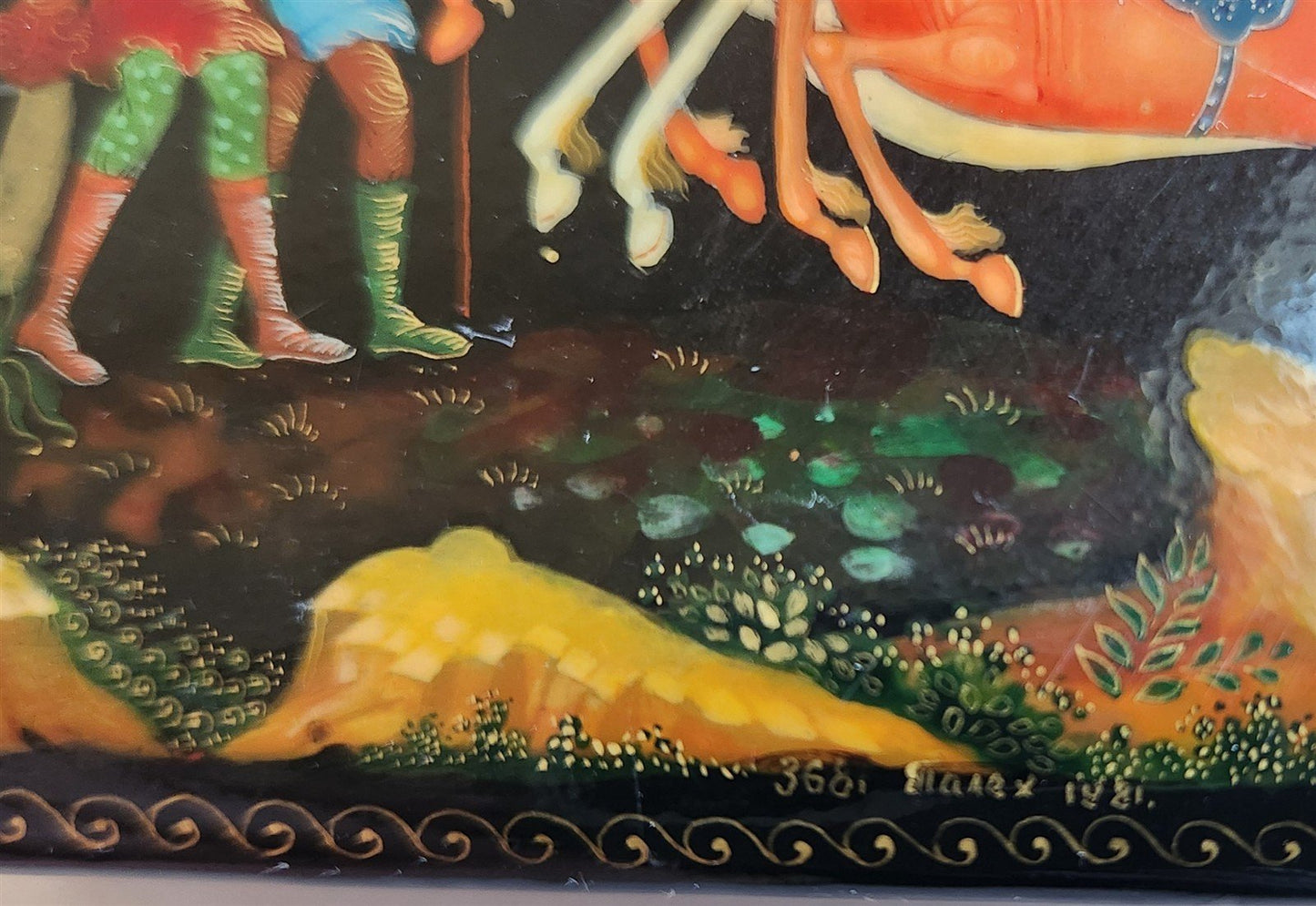 1981 STUNNING RUSSIAN PALEKH BOX HAND PAINTED SIGNED by ARTIST LARGE 5.5 by 8"