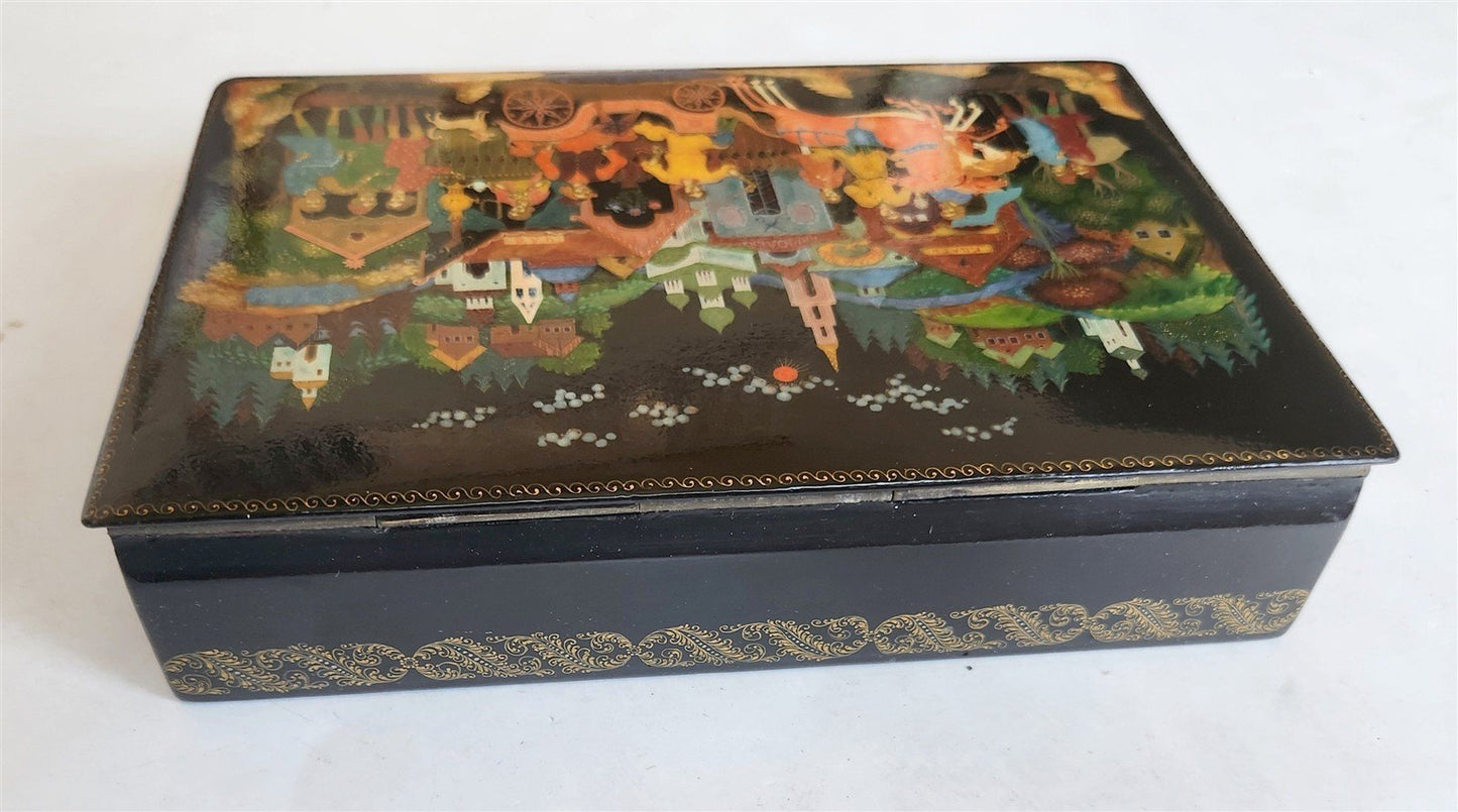 1981 STUNNING RUSSIAN PALEKH BOX HAND PAINTED SIGNED by ARTIST LARGE 5.5 by 8"