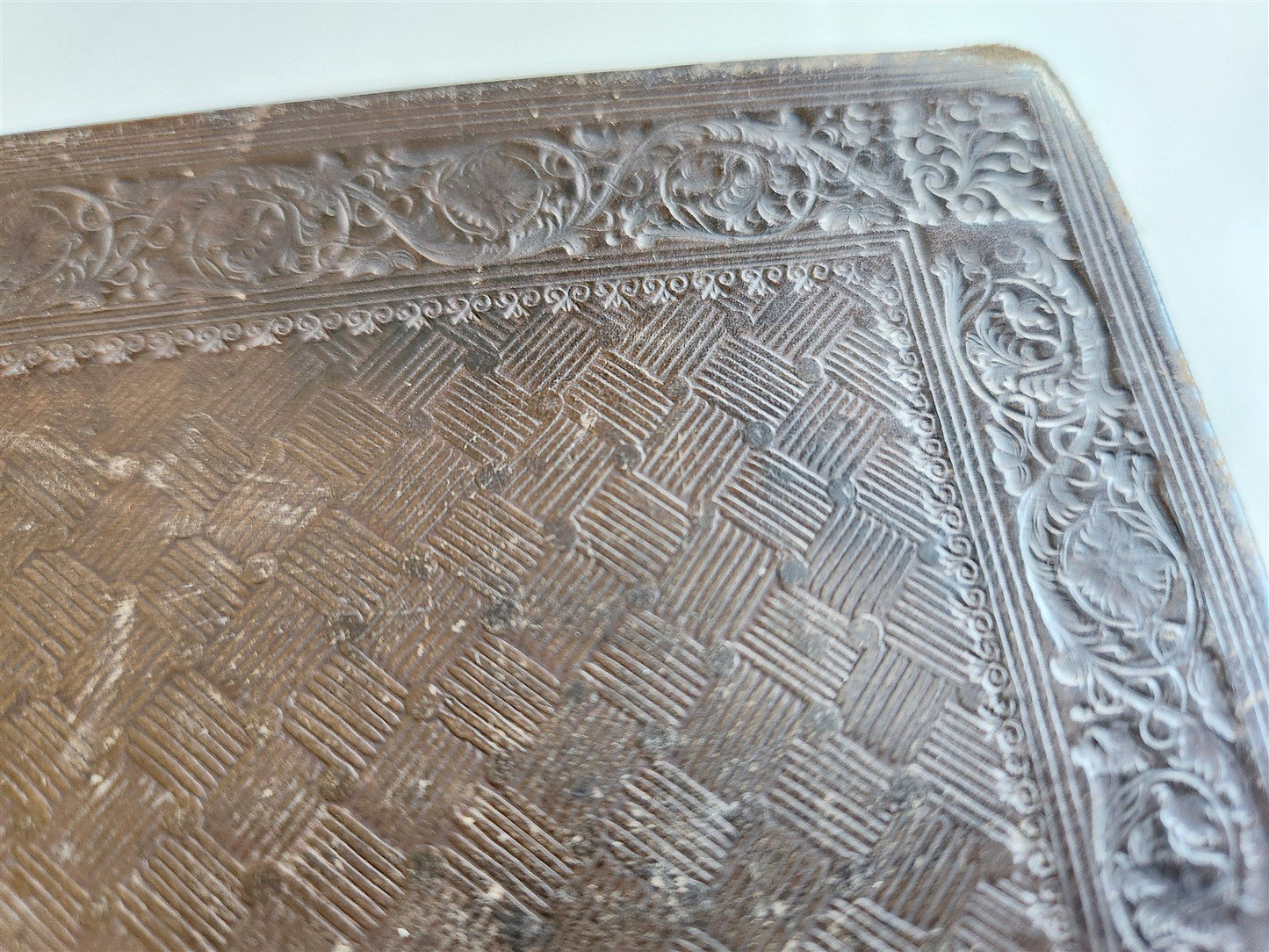 1669 BIBLE in ENGLISH by JOHN BILL & CHRISTOPHER BARKER antique King James