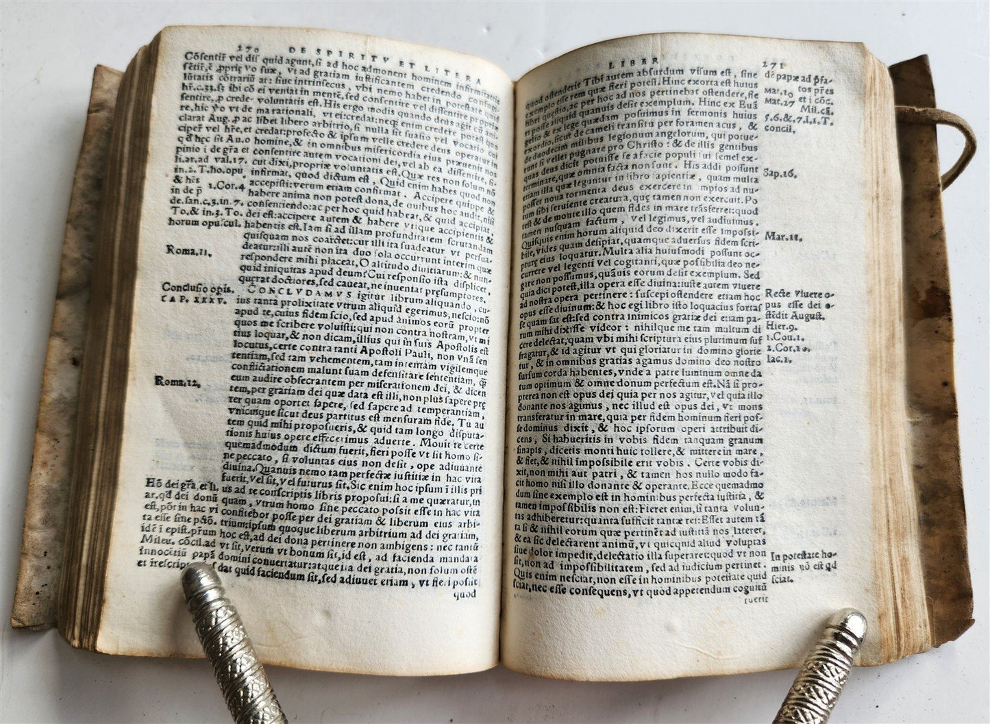1547 D. AURELII AUGUSTINI ECCLESIAE DOCTORIE EXIMII OPUSCOLORUM antique VELLUM