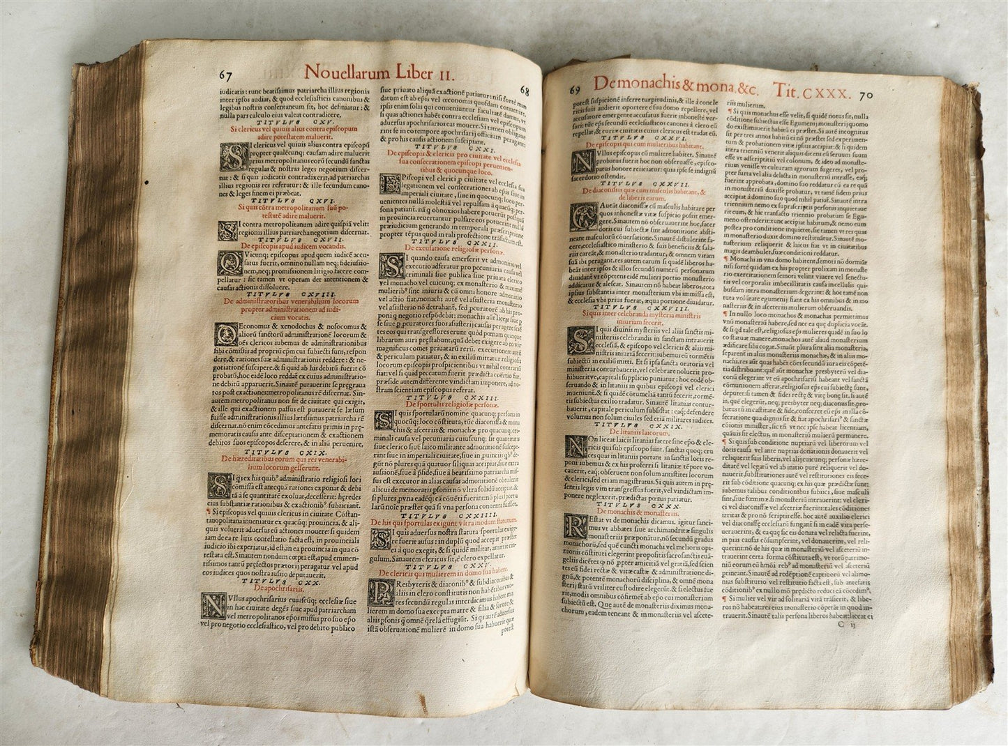 1558 LAW BOOK antique MASSIVE 16th C. FOLIO illustrated VOLUMEN HOC COMPLECTITUR