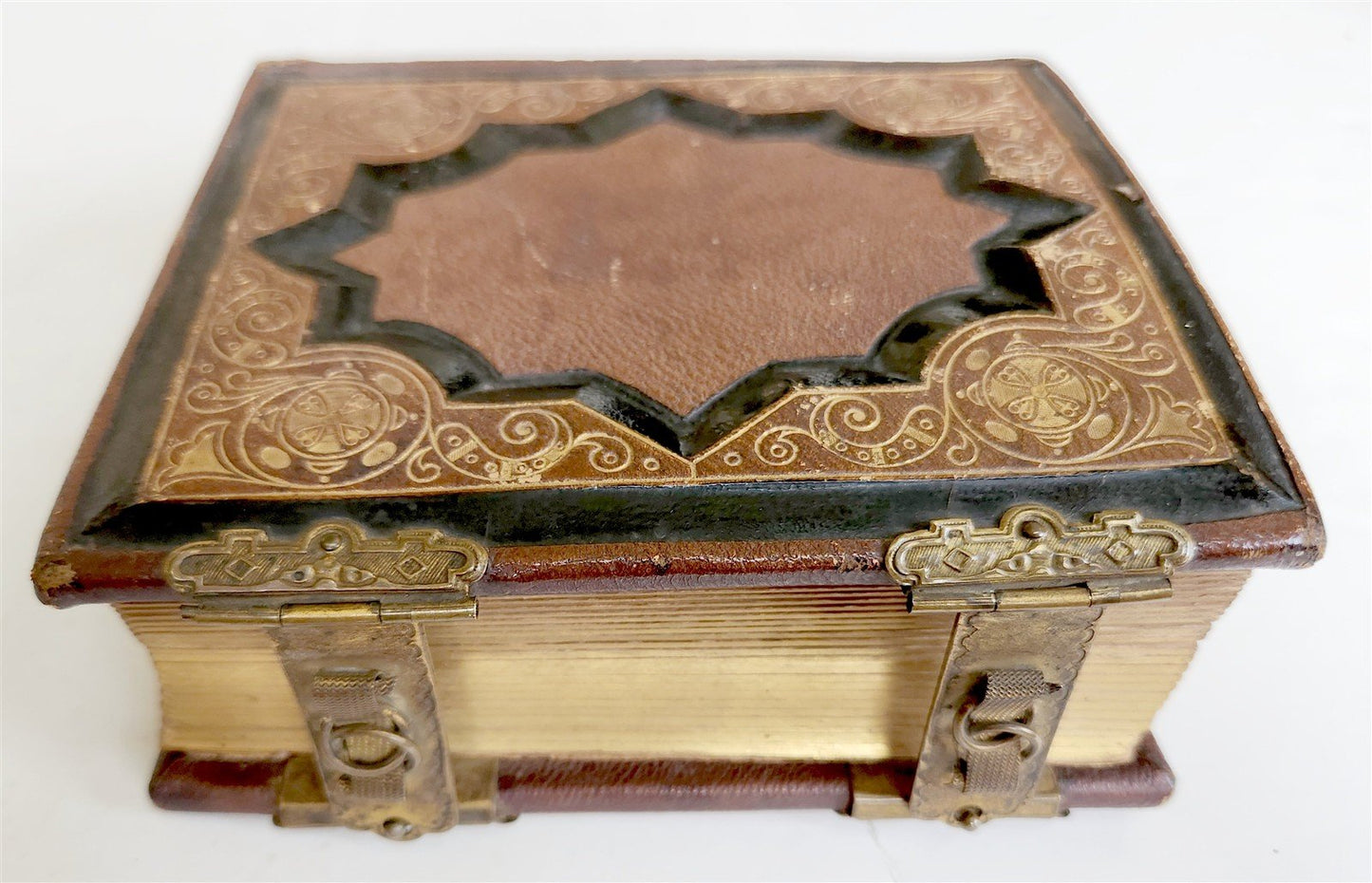 PHOTO ALBUM w/ CDV PHOTOS antique AMERICAN Civil War era