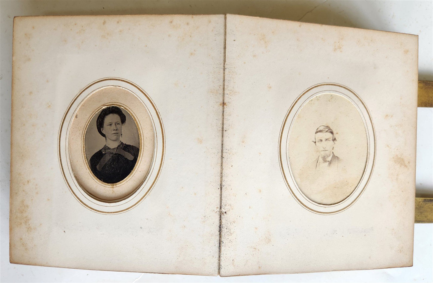 PHOTO ALBUM w/ CDV PHOTOS antique AMERICAN Civil War era
