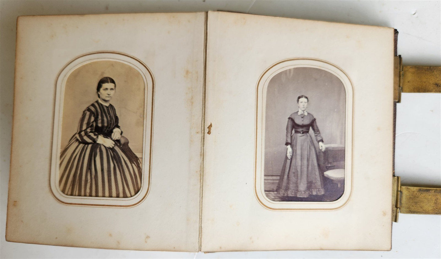 PHOTO ALBUM w/ CDV PHOTOS antique AMERICAN Civil War era