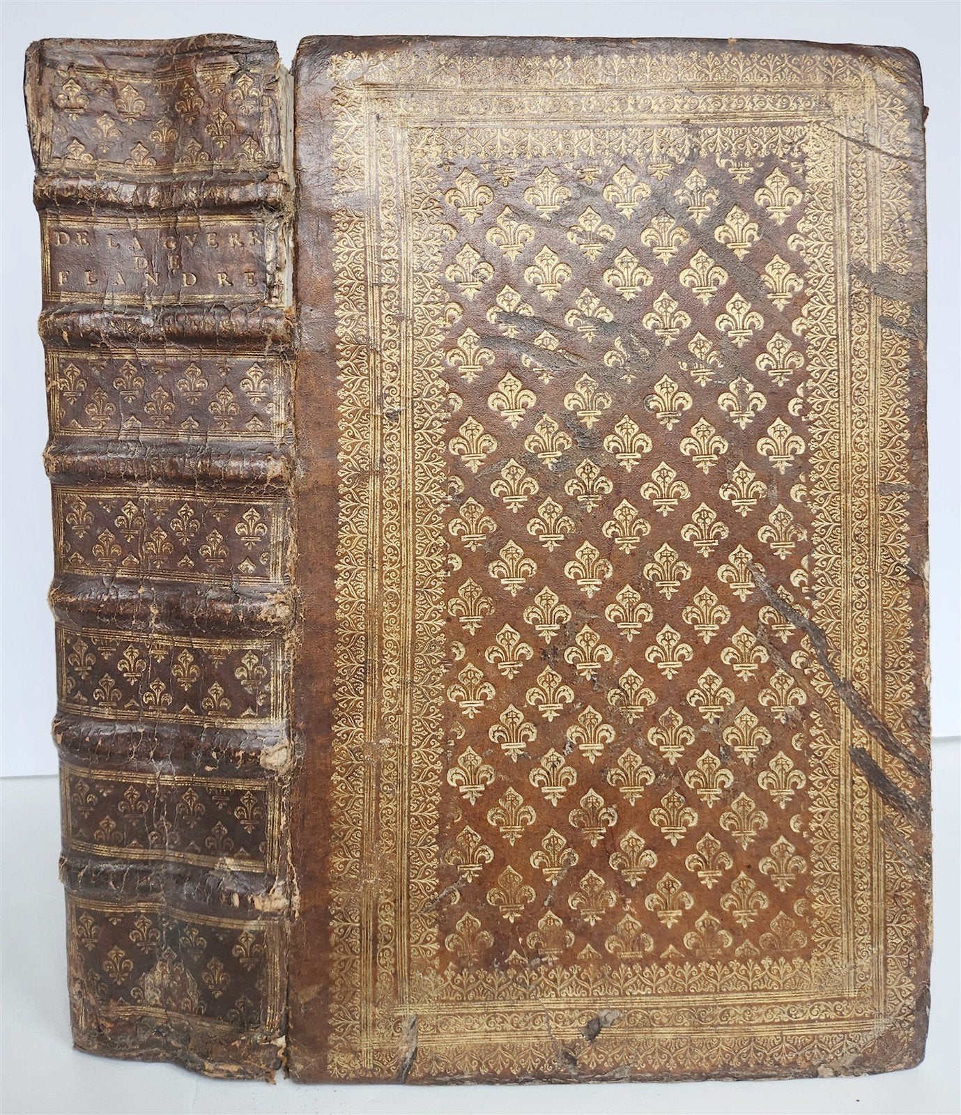 1659 Histoire de la Guerre de Flandre antique FOLIO FRENCH ROYAL PATTERN BINDING
