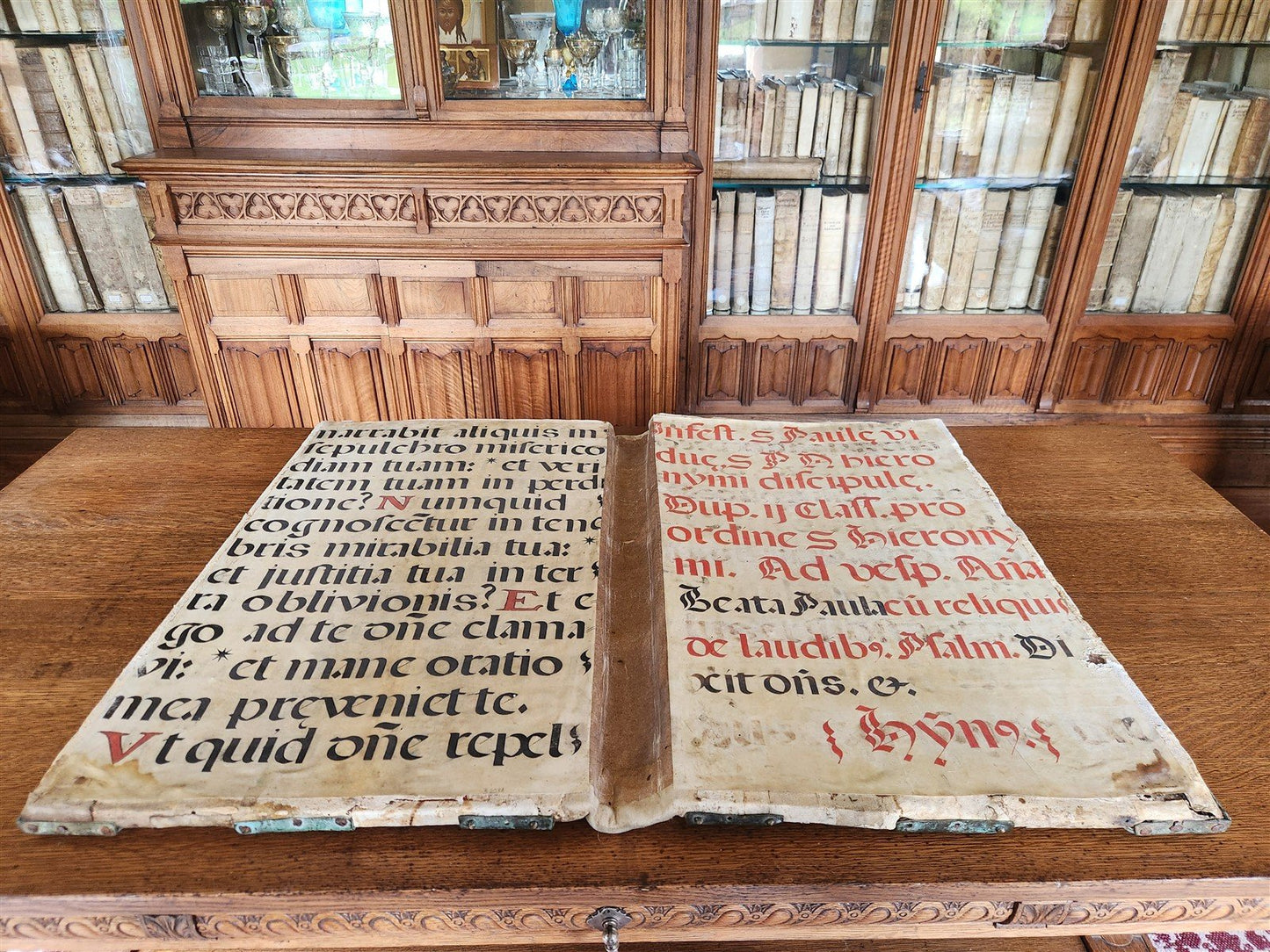 15th CENTURY UNIQUE MASSIVE BINDING FOR ANTIPHONAL CHURCH MANUSCRIPT antique