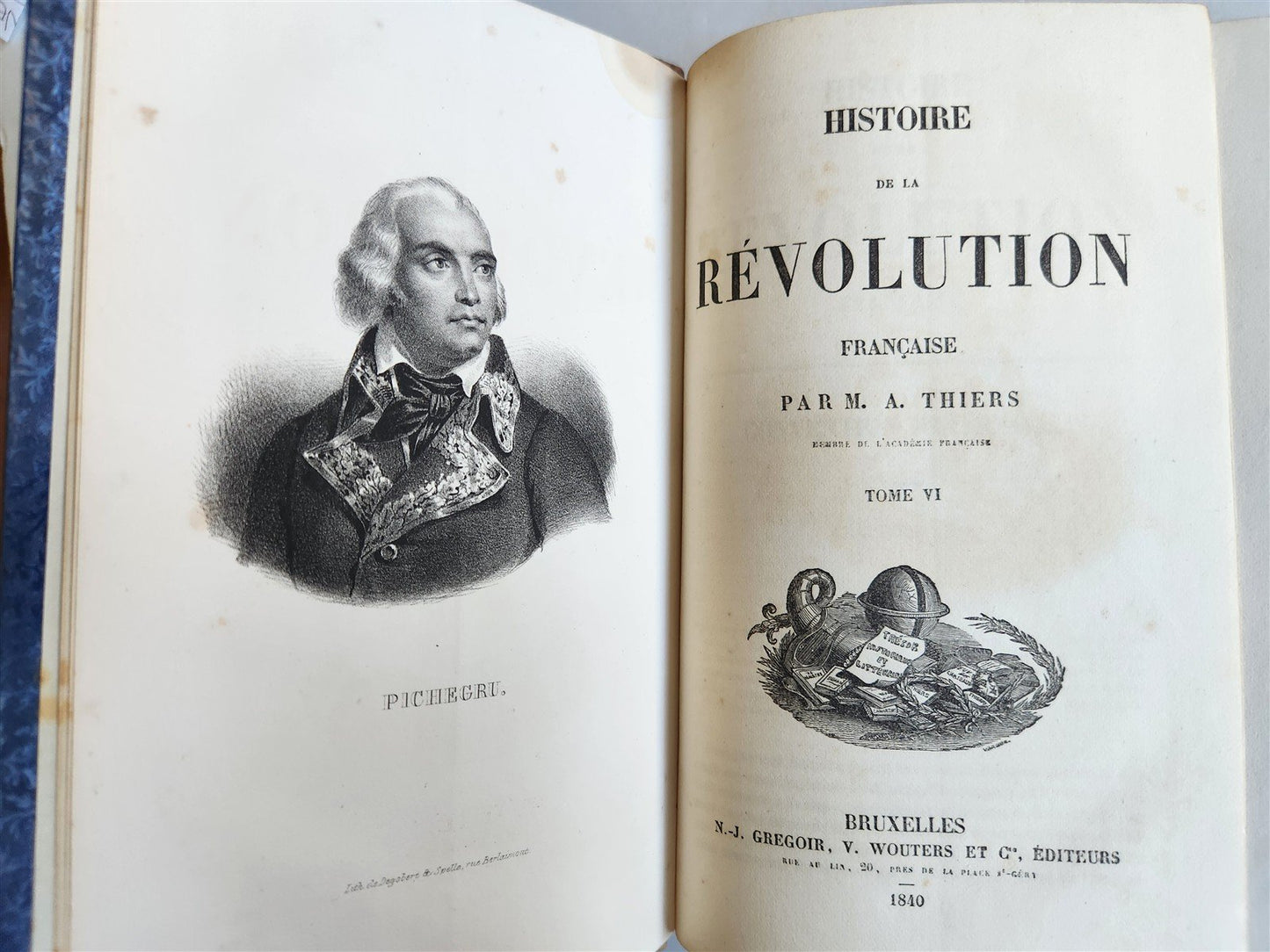 1840 HISTORY of FRENCH REVOLUTION 8 VOLUMES Histoire de la Révolution ANTIQUE