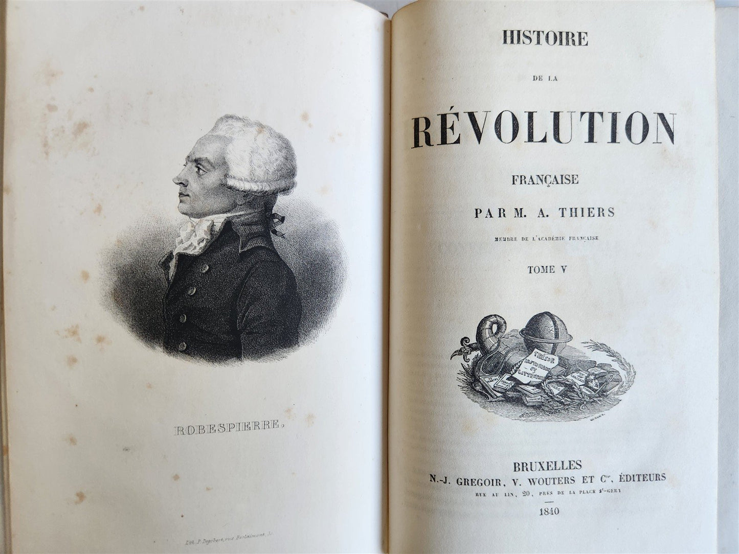 1840 HISTORY of FRENCH REVOLUTION 8 VOLUMES Histoire de la Révolution ANTIQUE