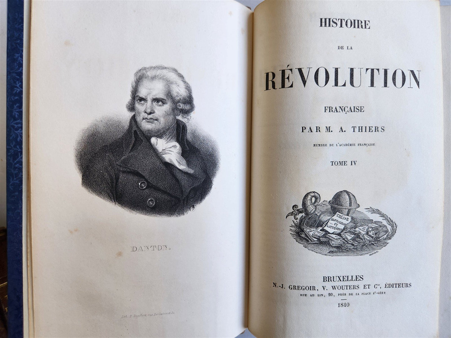1840 HISTORY of FRENCH REVOLUTION 8 VOLUMES Histoire de la Révolution ANTIQUE