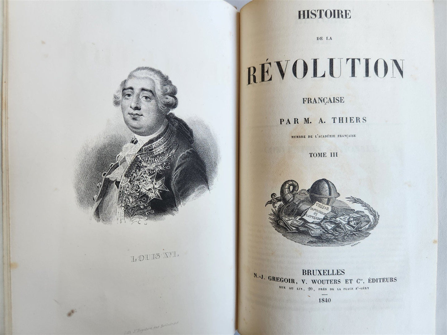 1840 HISTORY of FRENCH REVOLUTION 8 VOLUMES Histoire de la Révolution ANTIQUE
