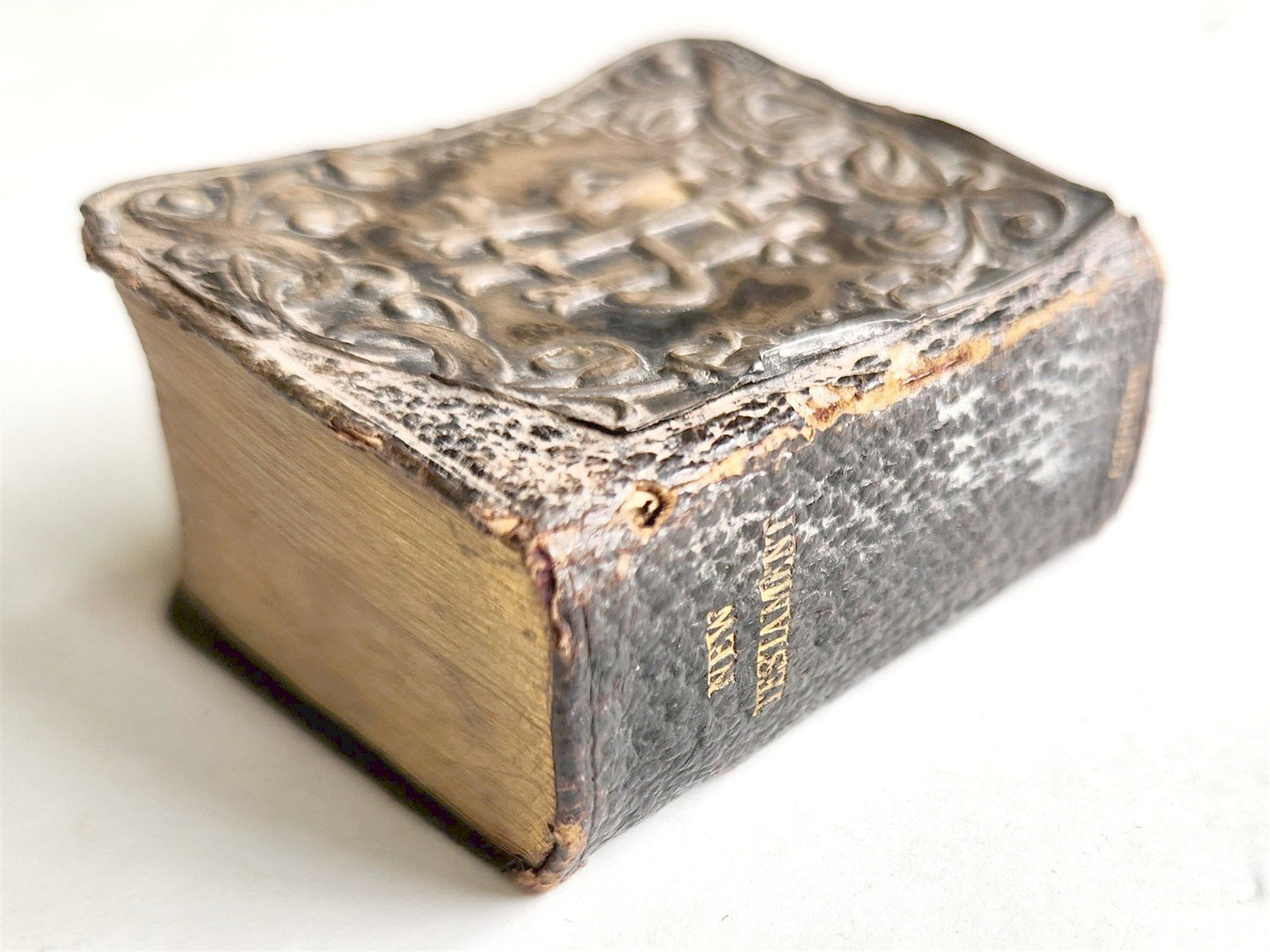 1890s MINIATURE BIBLE in ENGLISH w/ SILVER COVER ANTIQUE