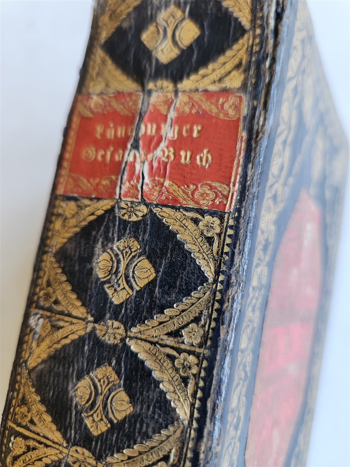 1800 HYMNAL & PRAYER BOOK in GERMAN antique DECORATIVE BINDING