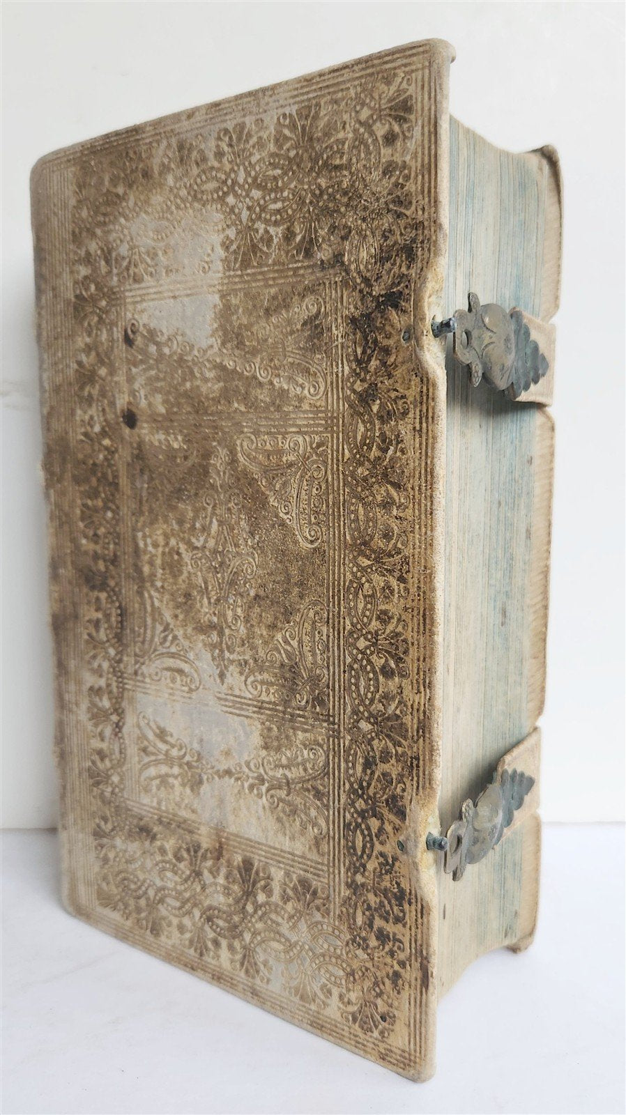 1756 ETYMOLOGICAL LATIN DICTIONARY antique PIGSKIN BINDING w/ CLASPS