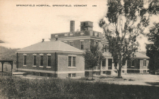 SPRINGFIELD VT HOSPITAL ANTIQUE POSTCARD