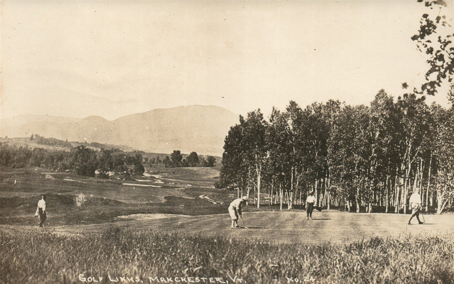 MANCHESTER VT GOLF LINKS ANTIQUE REAL PHOTO POSTCARD RPPC