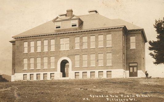 PITTSFORD VT SCHOOL ANTIQUE REAL PHOTO POSTCARD RPPC