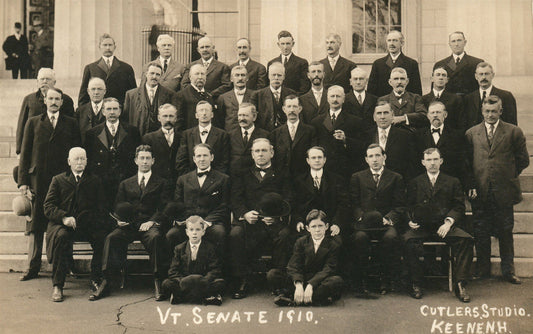 1910 VERMONT SENATE VT ANTIQUE REAL PHOTO POSTCARD RPPC