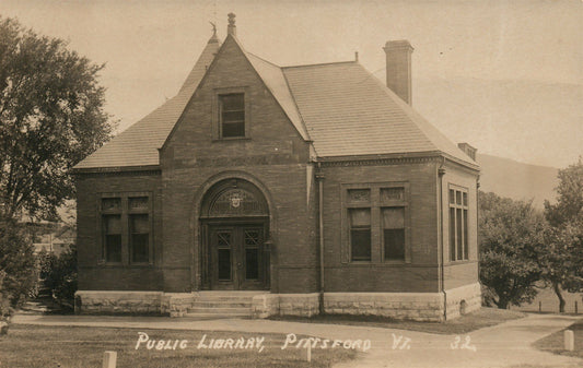 PITTSFORD VT LIBRARY ANTIQUE REAL PHOTO POSTCARD RPPC