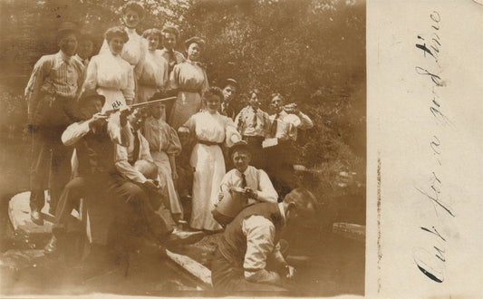 ATHENS WI GROUP w/ RIFLE ANTIQUE REAL PHOTO POSTCARD RPPC