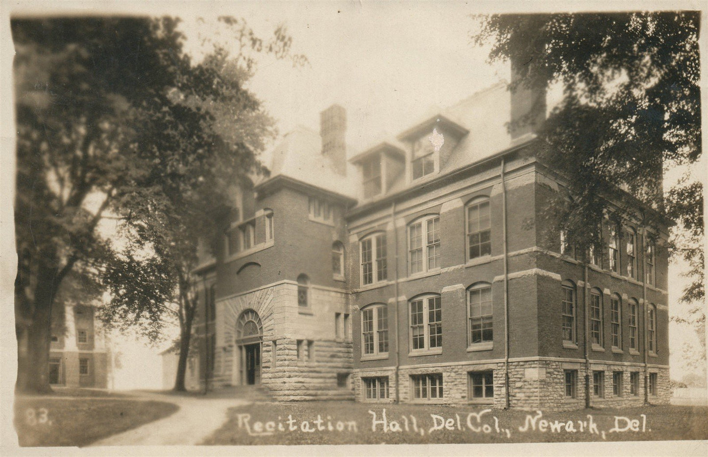 NEWARK DE RECITATION HALL DELAWARE COLLEGE ANTIQUE REAL PHOTO POSTCARD RPPC