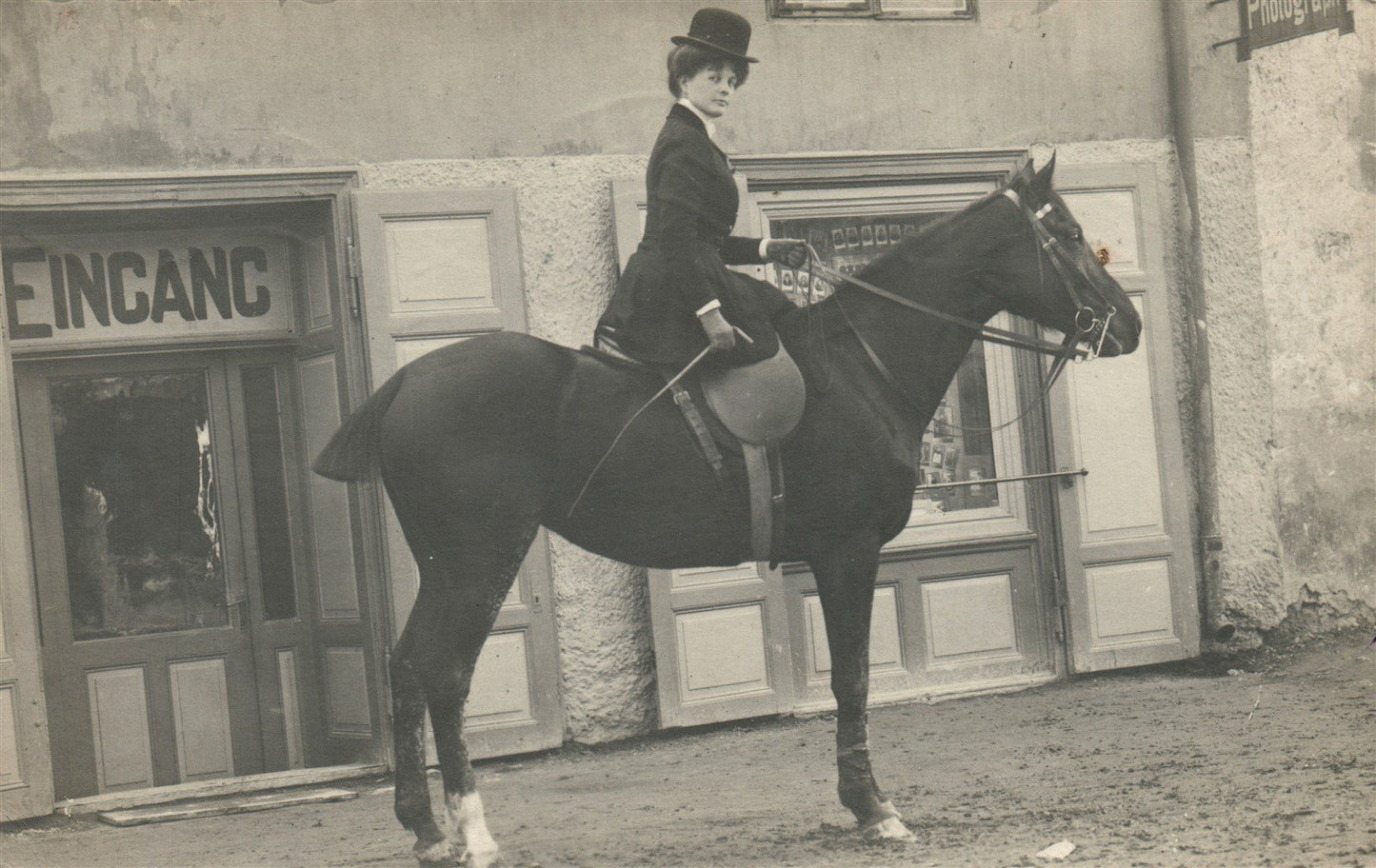 LADY ON THE HORSE ANTIQUE REAL PHOTO POSTCARD RPPC