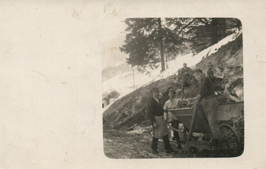 QUARRY WORKERS ANTIQUE REAL PHOTO POSTCARD RPPC