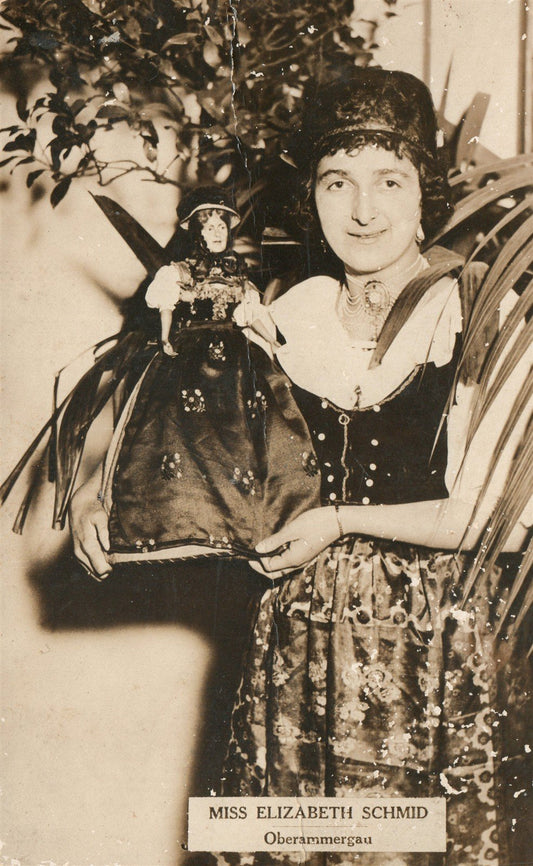 LADY w/ DOLL ANTIQUE REAL PHOTO POSTCARD RPPC