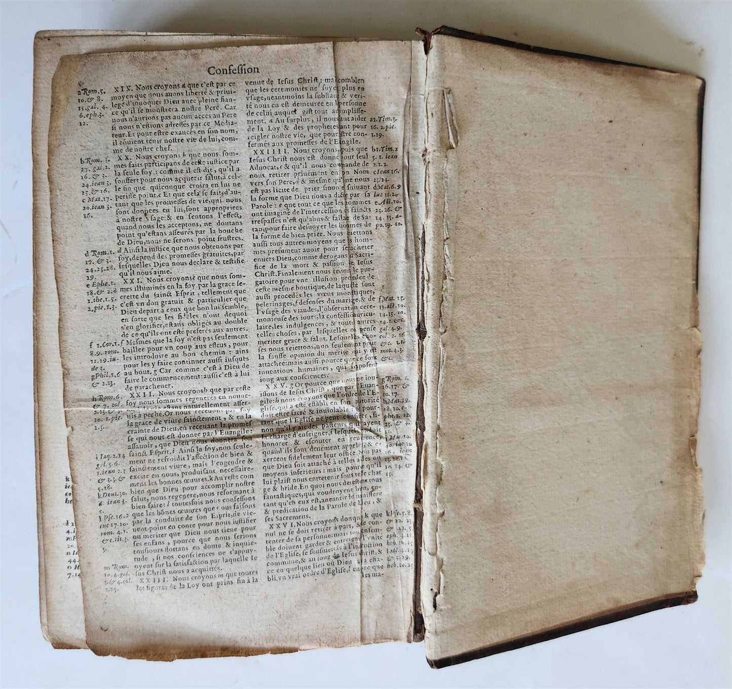 1588 BIBLE in FRENCH antique 16th CENTURY OLD & NEW TESTAMENT
