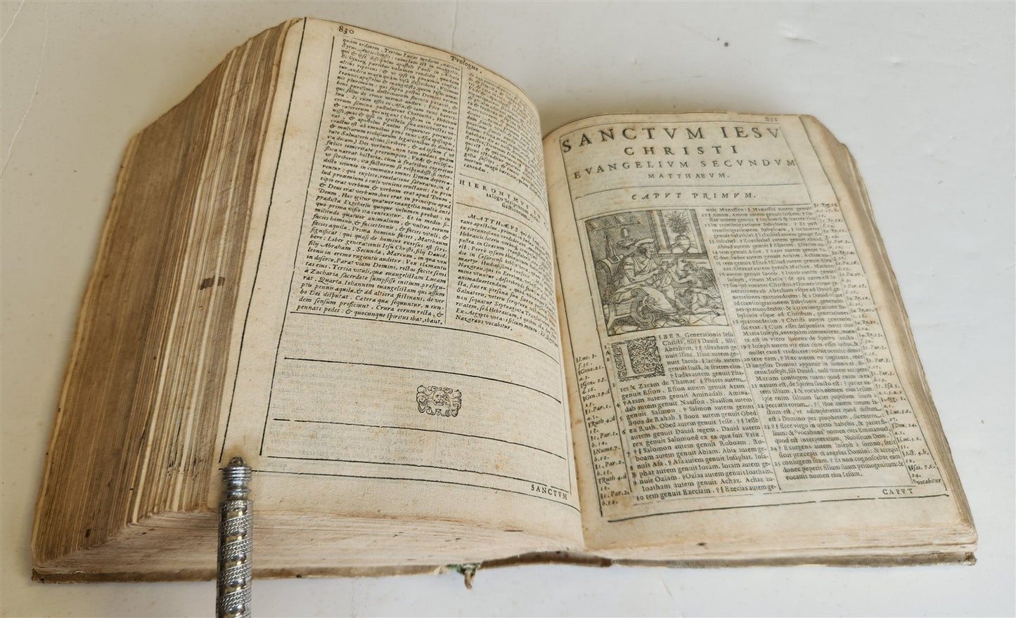 1574 BIBLE in LATIN antique 600 WOODCUTS by Hans Holbein & Bernard Salomon RARE