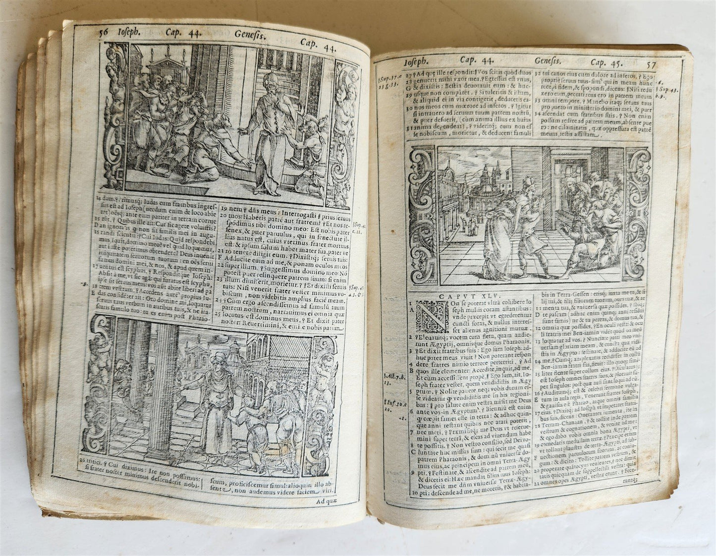1574 BIBLE in LATIN antique 600 WOODCUTS by Hans Holbein & Bernard Salomon RARE