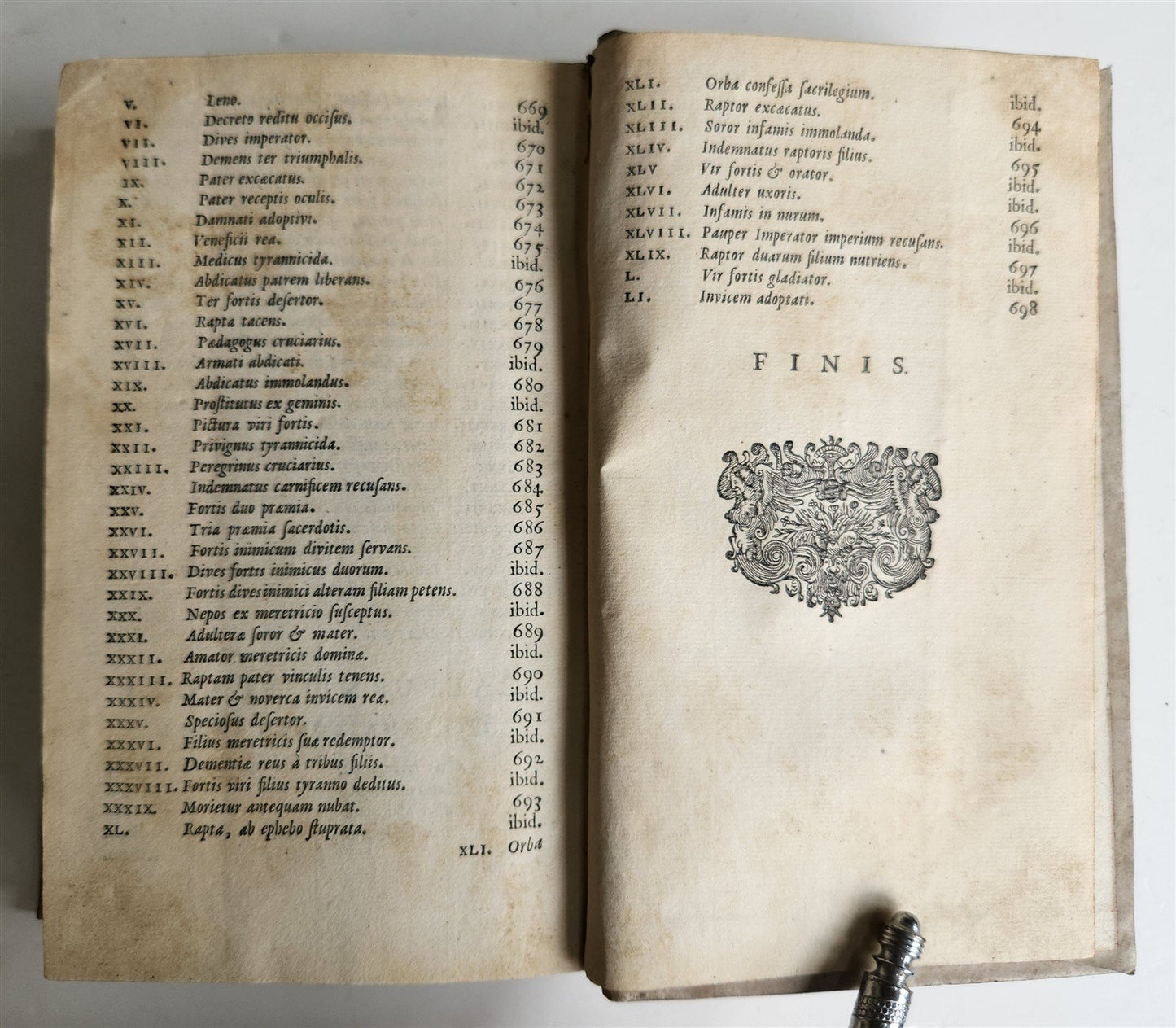 1665 Declamationes by QUINTILLIANUS antique vellum bound