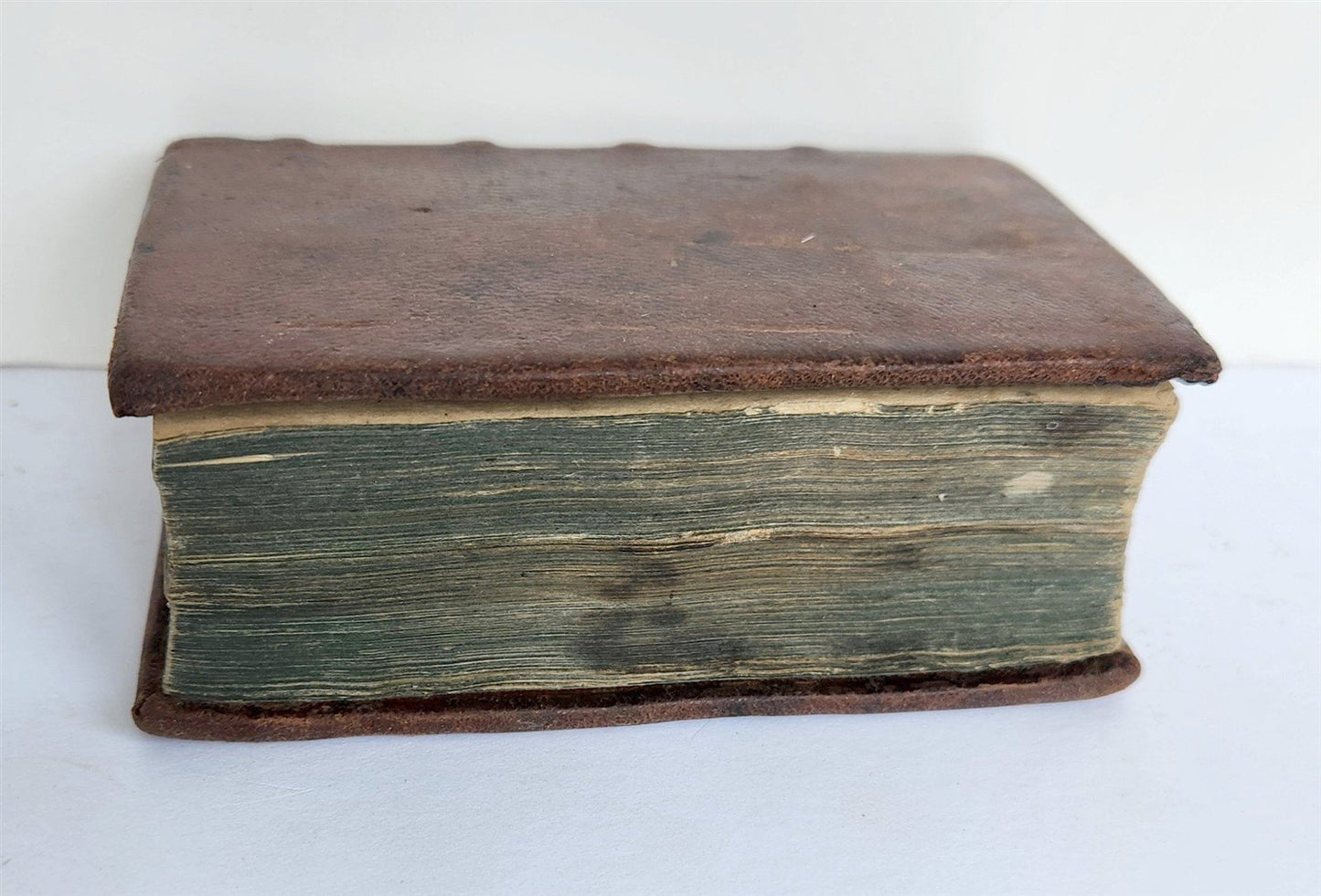1572 PETRARCH ILLUSTRATED in ITALIAN antique 16th CENTURY rare PETRARCA POETRY