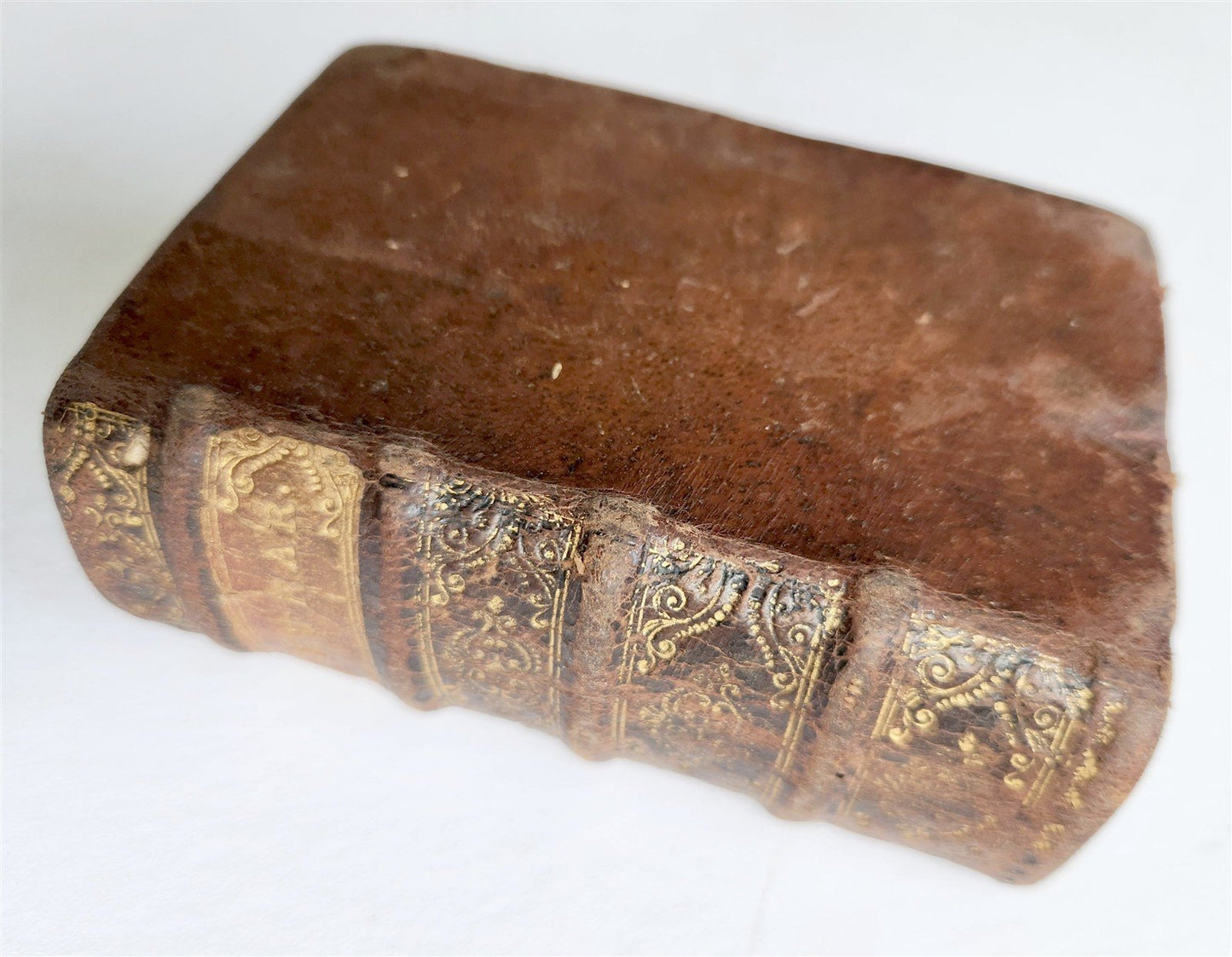 1572 PETRARCH ILLUSTRATED in ITALIAN antique 16th CENTURY rare PETRARCA POETRY