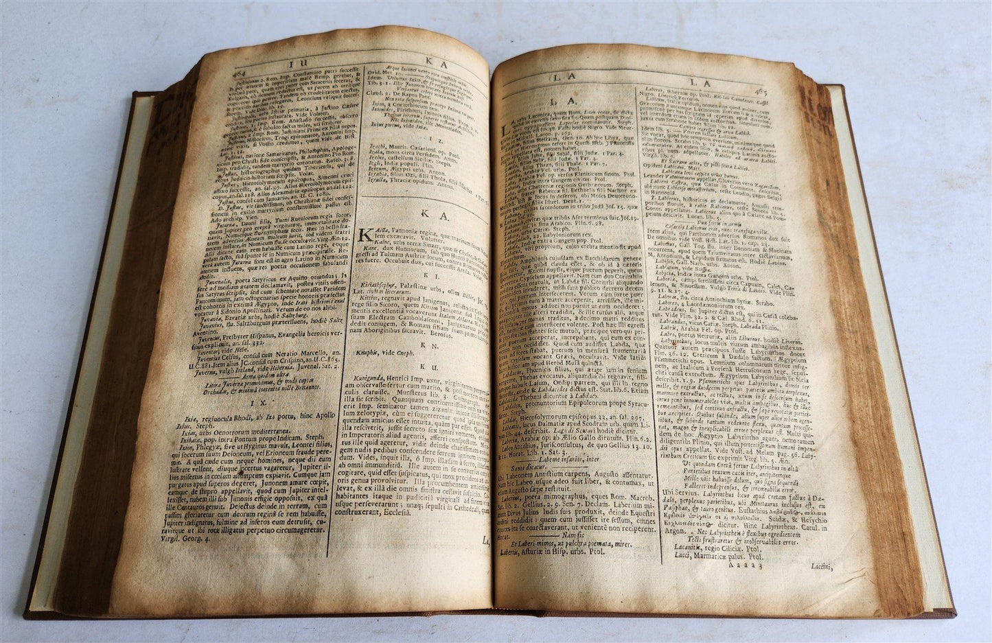 1671 ESTIENNE Dictionarium Historicum, Geographicum, Poeticum. antique in LATIN