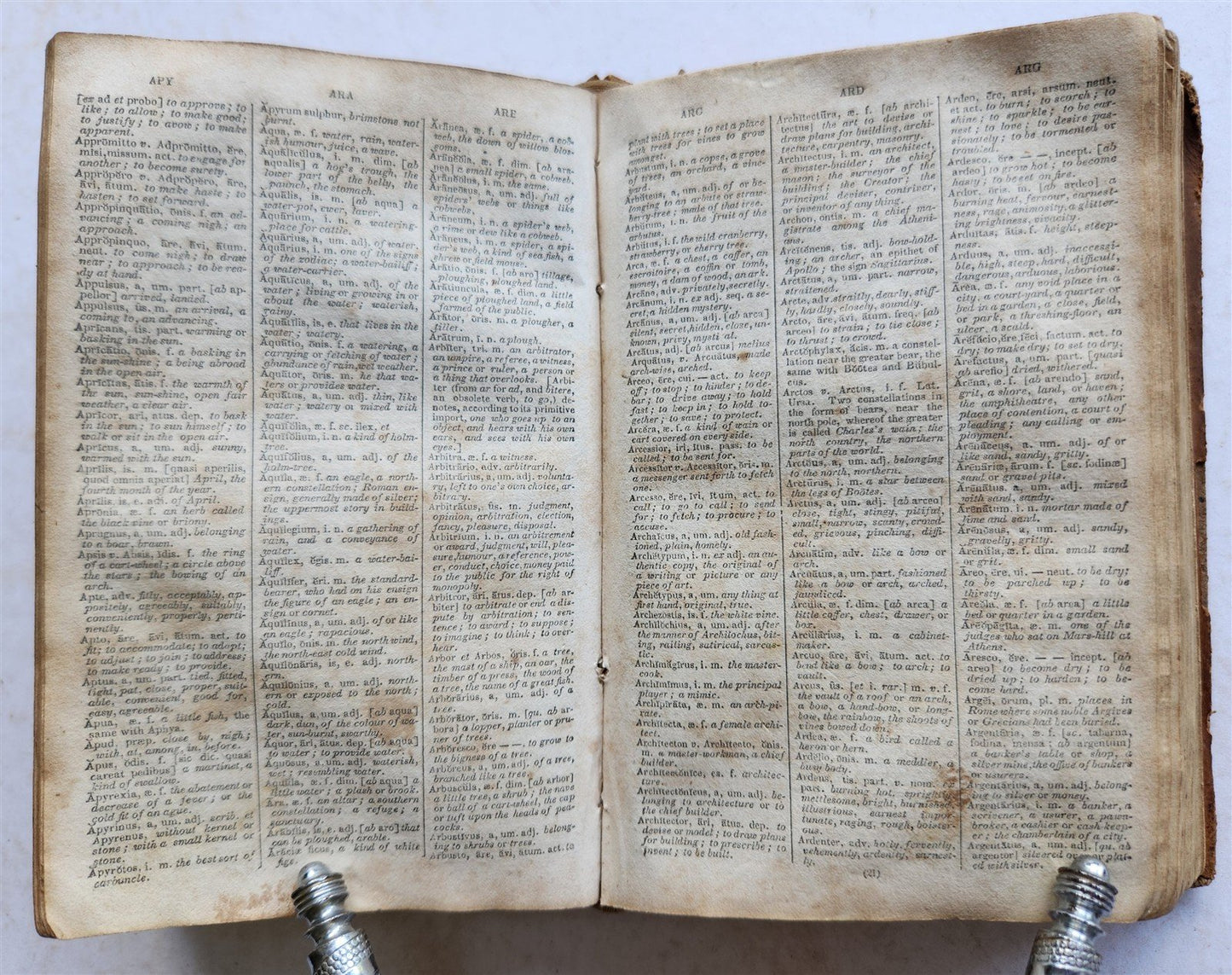 1833 ENGLISH & LATIN AINSWORTH'S DICTIONARY antique AMERICANA