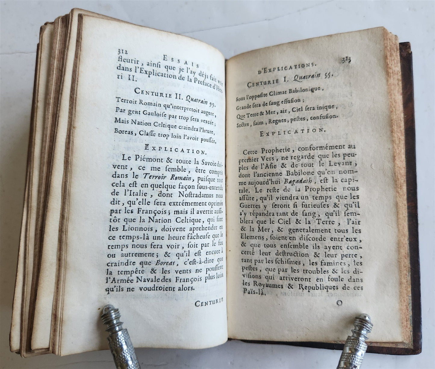 1693 Concordance of NOSTRADAMUS's Prophecies ANTIQUE in FRENCH 17th CENTURY