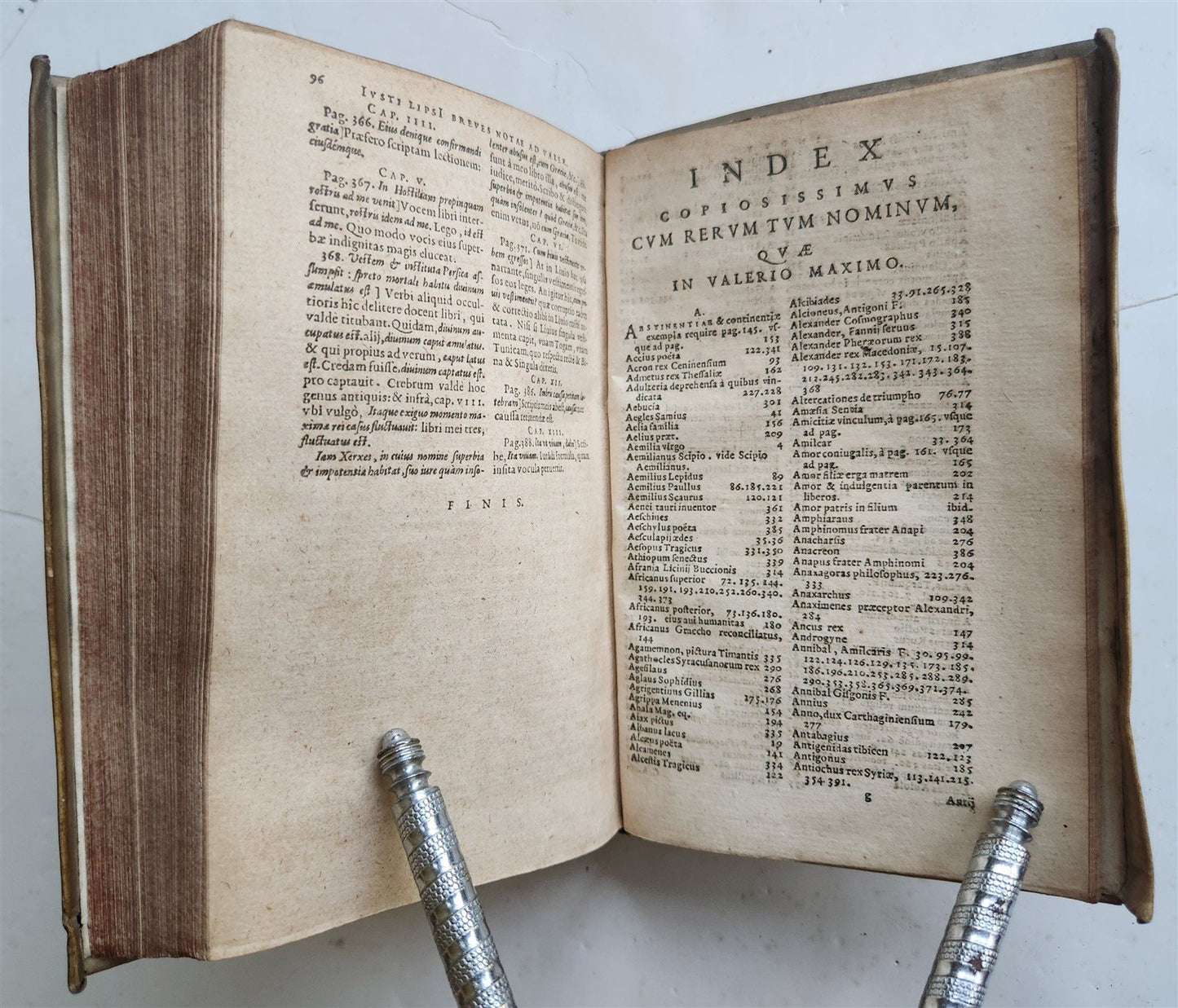 1594 PLANTIN PUBLISHING VALERIUS MAXIMUS VELLUM antique 16th Century
