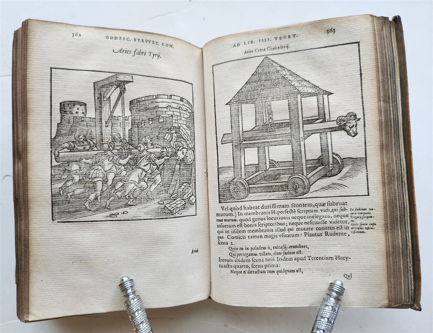 1592 ILLUSTRATED ANCIENT WARFARE TREATISE by V.Flavius antique VELLUM BINDING