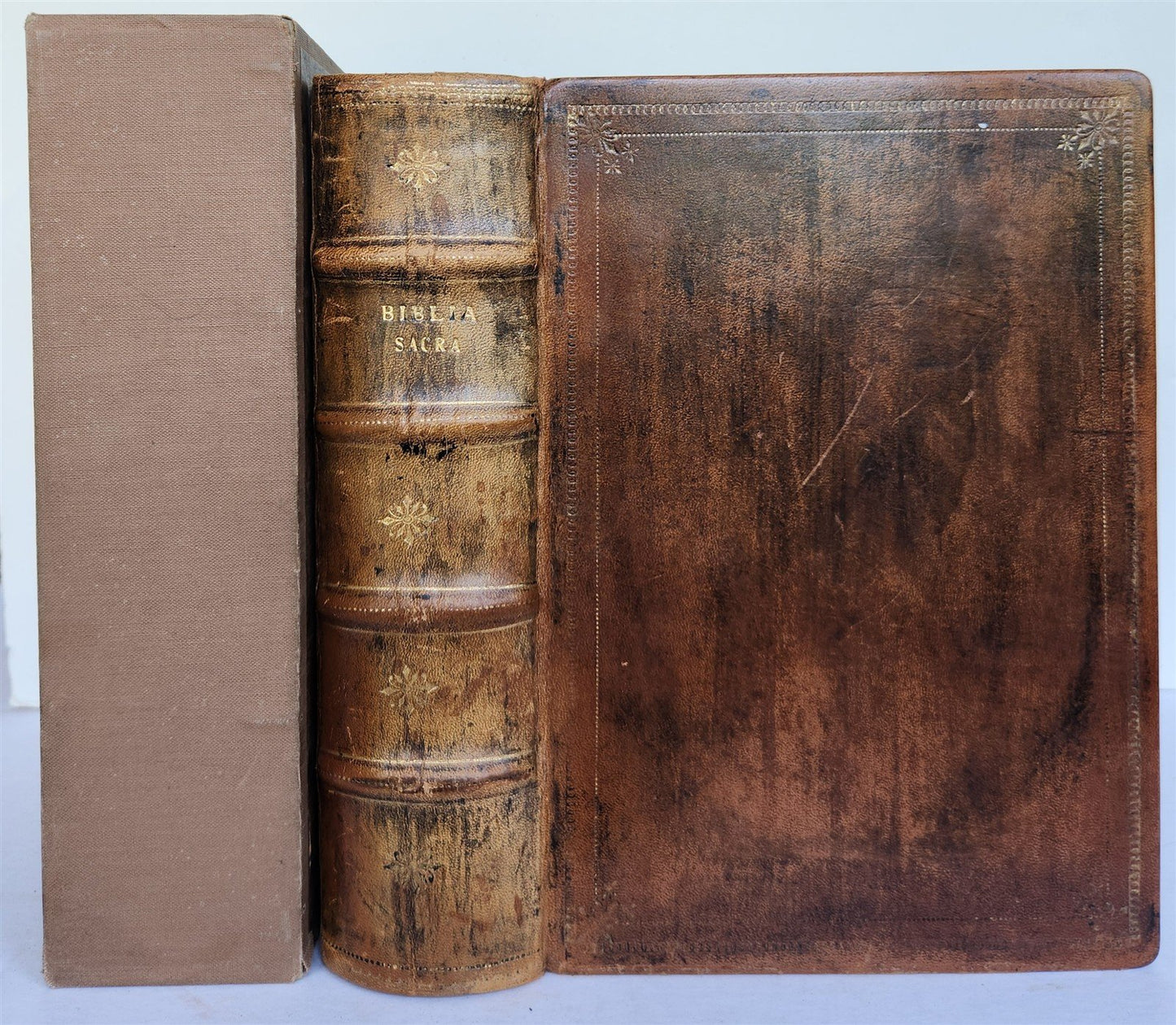 1611 BIBLE in LATIN antique ILLUSTRATED BIBLIA SACRA w/ 252 WOODCUTS