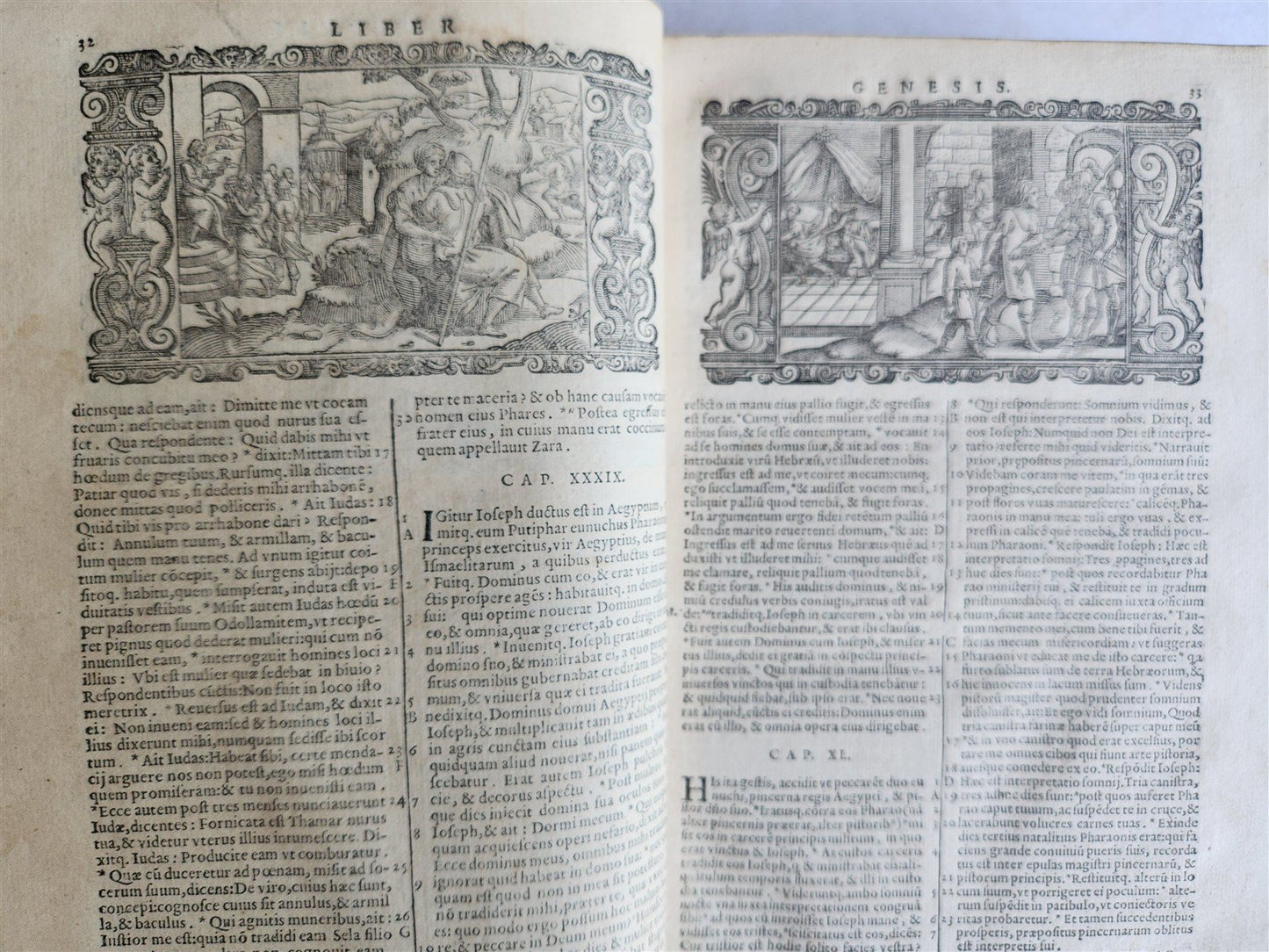 1611 BIBLE in LATIN antique ILLUSTRATED BIBLIA SACRA w/ 252 WOODCUTS