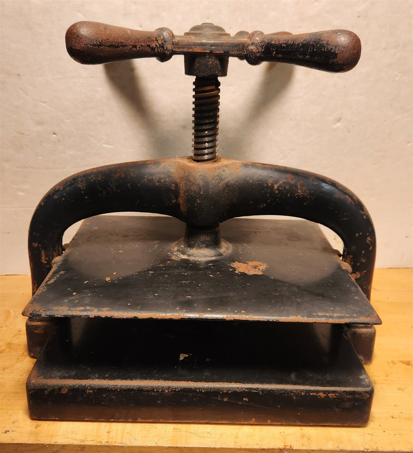 CAST IRON BOOK PRESS antique BOOKBINDING VICTORIAN 19th century