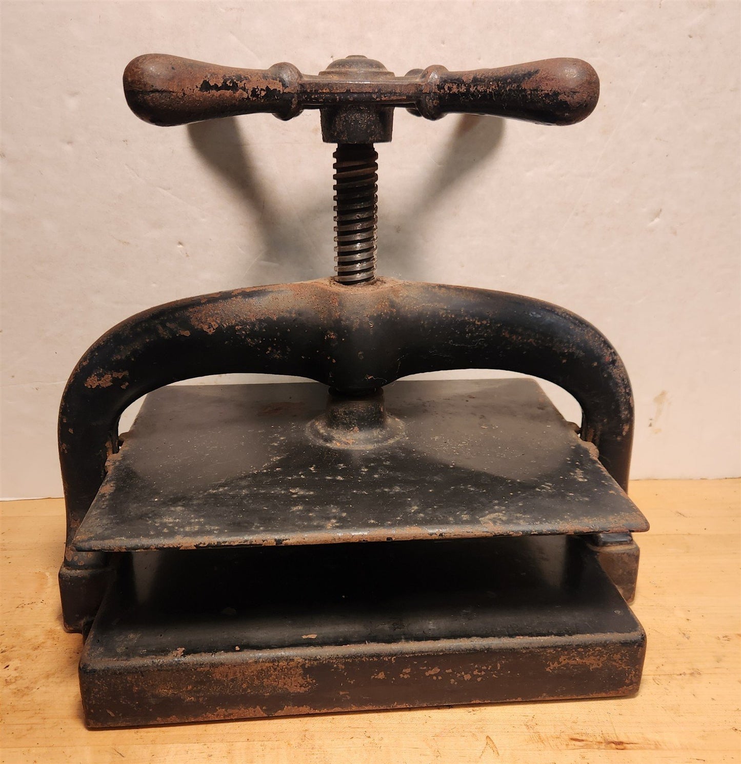 CAST IRON BOOK PRESS antique BOOKBINDING VICTORIAN 19th century