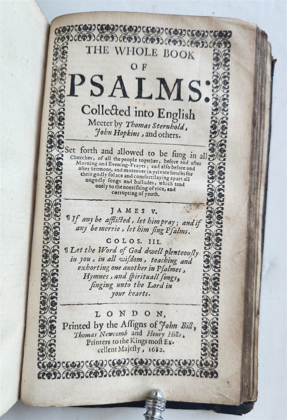 1684 BIBLE in ENGLISH FRENCH & DUTCH antique NEW TESTAMENT