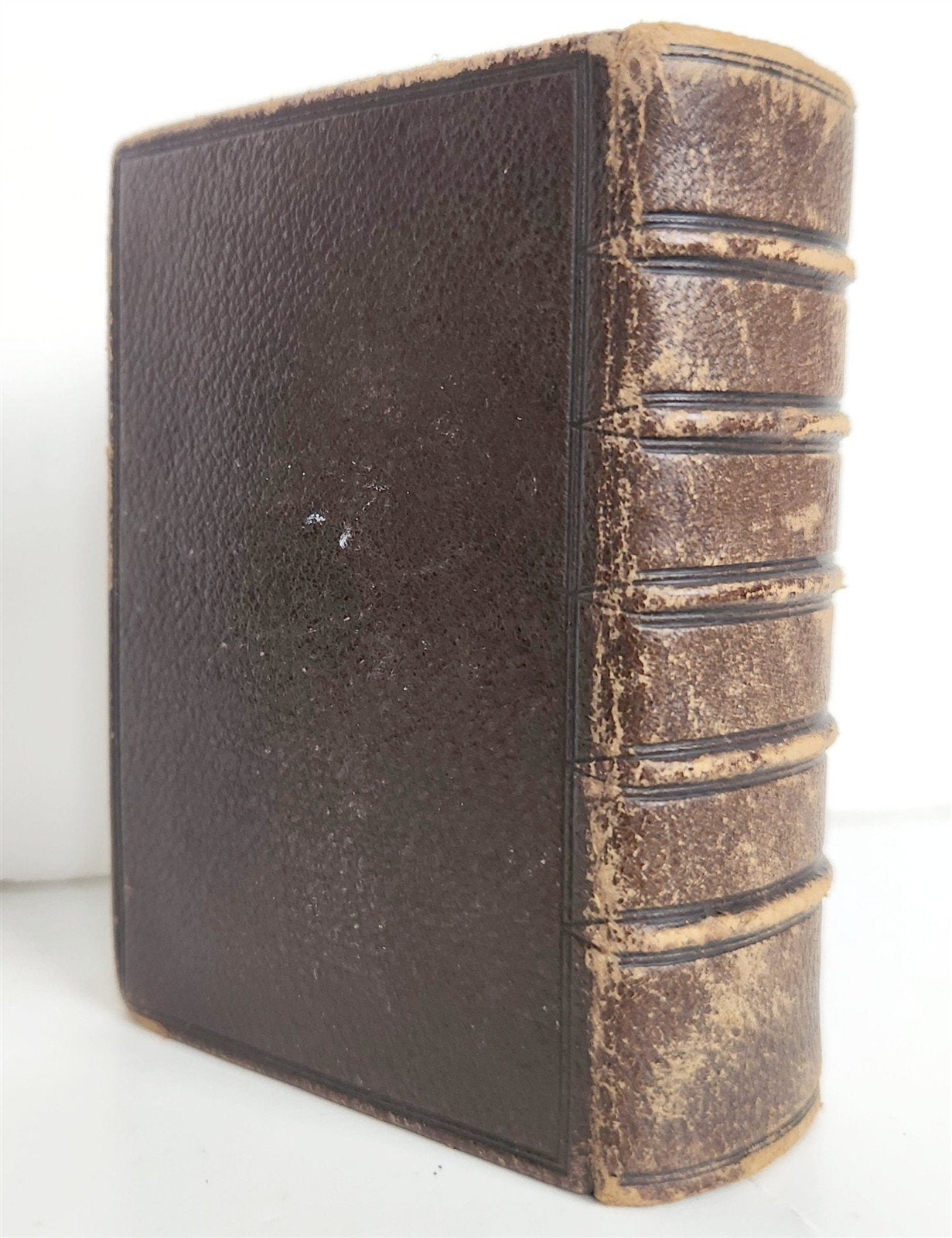 1835 BIBLE in ENGLISH - POCKET SIZE antique ILLUSTRATED w/ MAPS New Testament